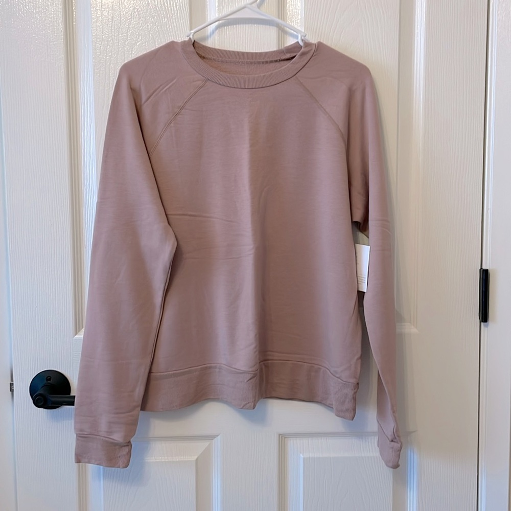 Beyond Yoga elbow slash pullover